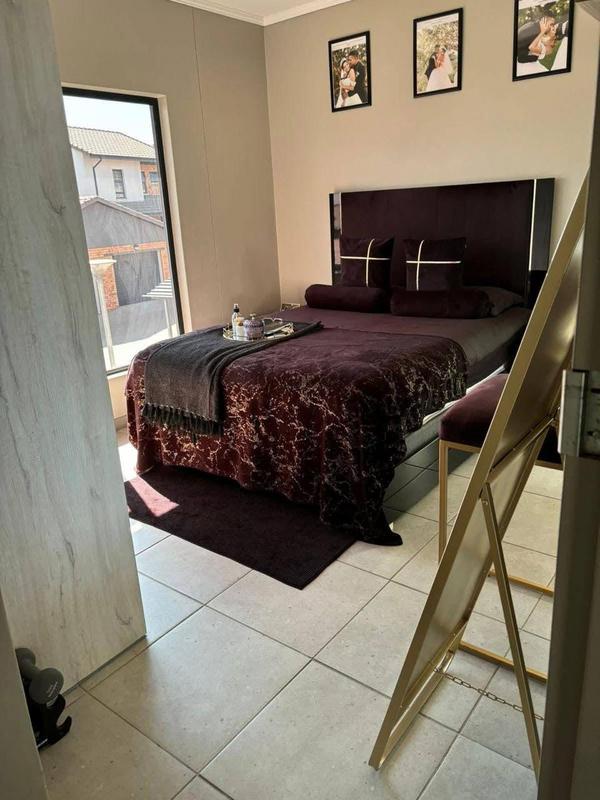 To Let 3 Bedroom Property for Rent in Amberfield Gauteng