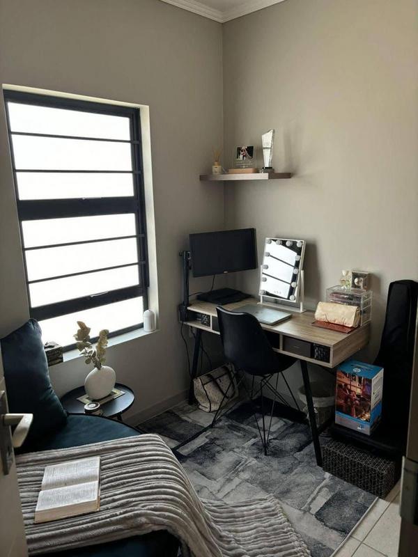 To Let 3 Bedroom Property for Rent in Amberfield Gauteng