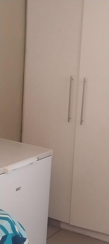 2 Bedroom Property for Sale in Dawn Park Gauteng