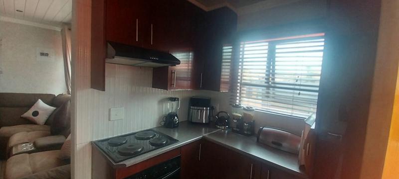 2 Bedroom Property for Sale in Dawn Park Gauteng