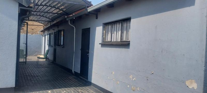 2 Bedroom Property for Sale in Vosloorus Gauteng