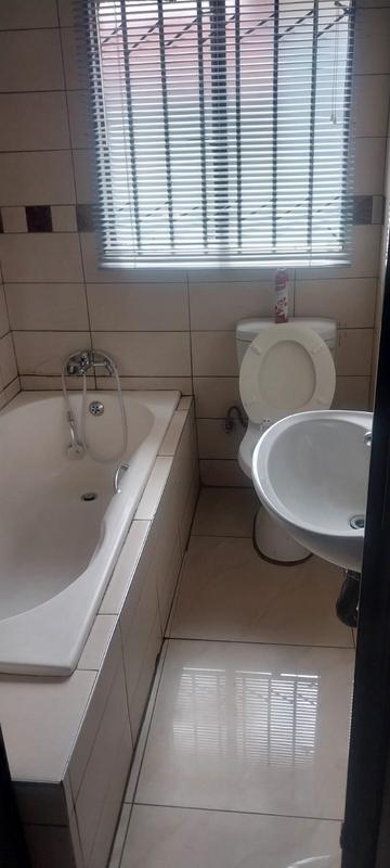 2 Bedroom Property for Sale in Vosloorus Gauteng