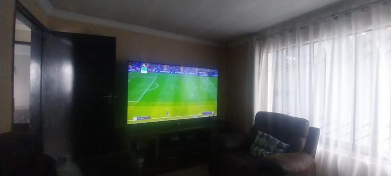 2 Bedroom Property for Sale in Vosloorus Gauteng