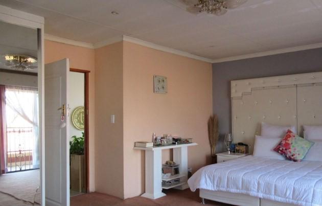 4 Bedroom Property for Sale in Lenasia South Gauteng