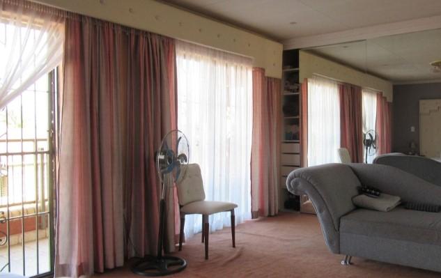 4 Bedroom Property for Sale in Lenasia South Gauteng