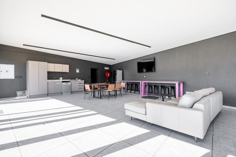 2 Bedroom Property for Sale in Waverley Gauteng