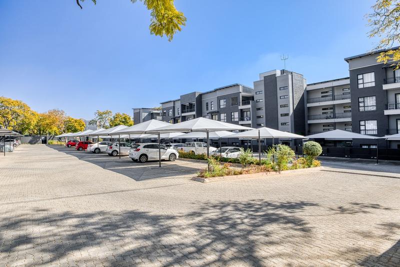 2 Bedroom Property for Sale in Waverley Gauteng