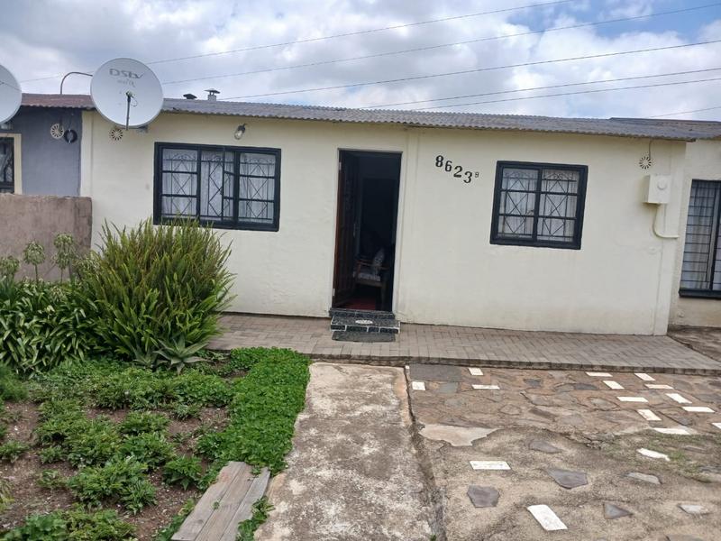 2 Bedroom Property for Sale in Orlando Gauteng