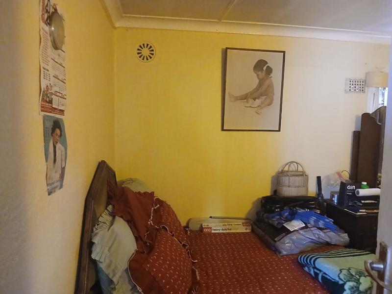 2 Bedroom Property for Sale in Orlando Gauteng
