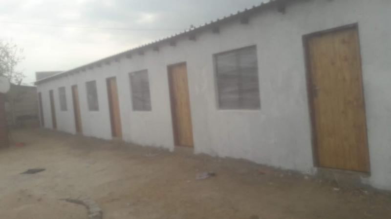 10 Bedroom Property for Sale in Daveyton Gauteng