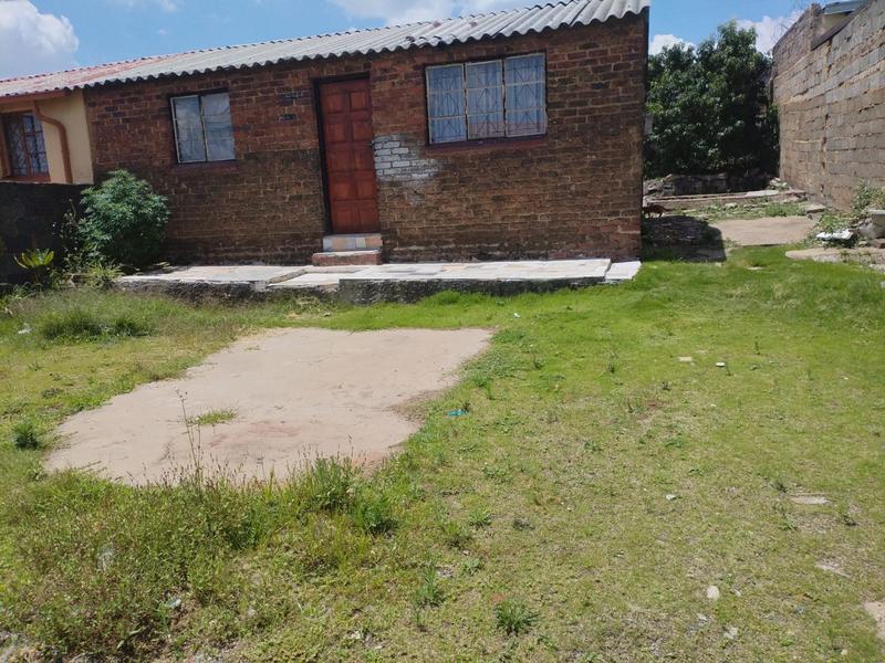 2 Bedroom Property for Sale in Meadowlands Gauteng
