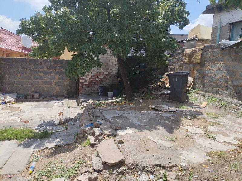 2 Bedroom Property for Sale in Meadowlands Gauteng