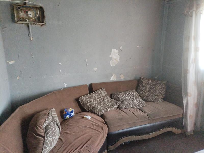 2 Bedroom Property for Sale in Meadowlands Gauteng