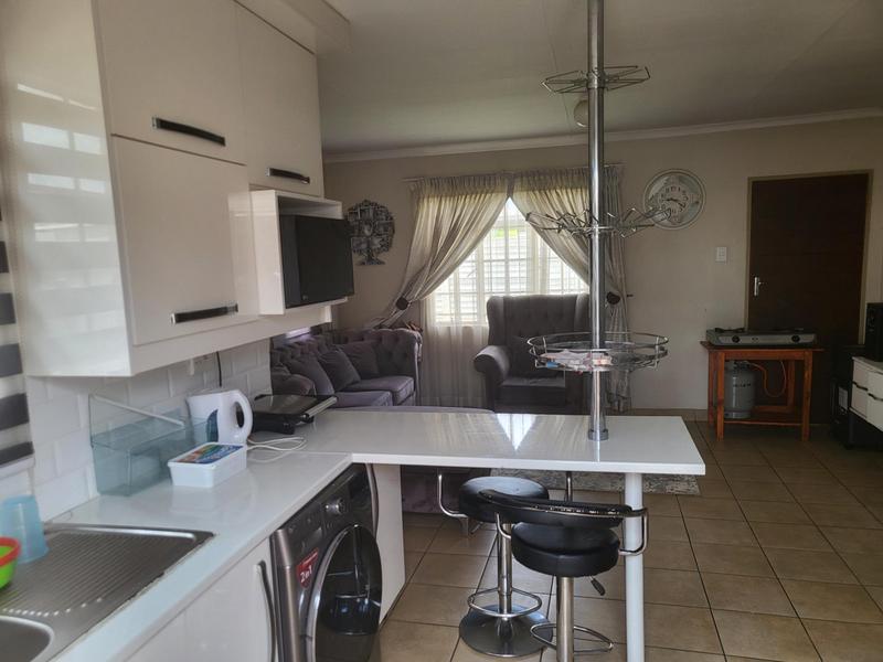 3 Bedroom Property for Sale in Sky City Gauteng
