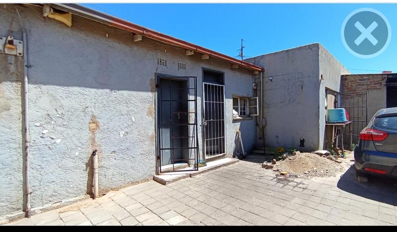 6 Bedroom Property for Sale in Rosettenville Gauteng