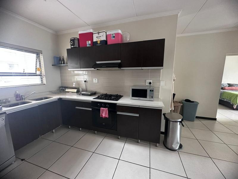 To Let 2 Bedroom Property for Rent in The William Estate Gauteng