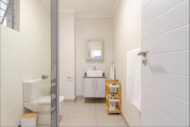 To Let 1 Bedroom Property for Rent in Halfway Gardens Gauteng