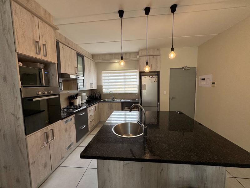 To Let 3 Bedroom Property for Rent in North Riding Gauteng