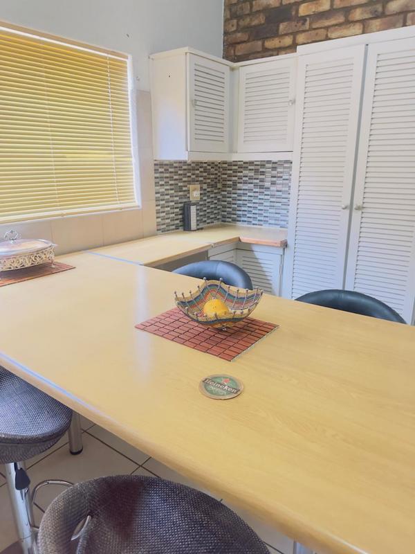 4 Bedroom Property for Sale in Wilro Park Gauteng