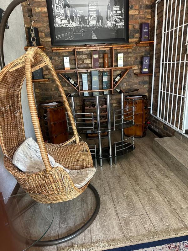 4 Bedroom Property for Sale in Wilro Park Gauteng