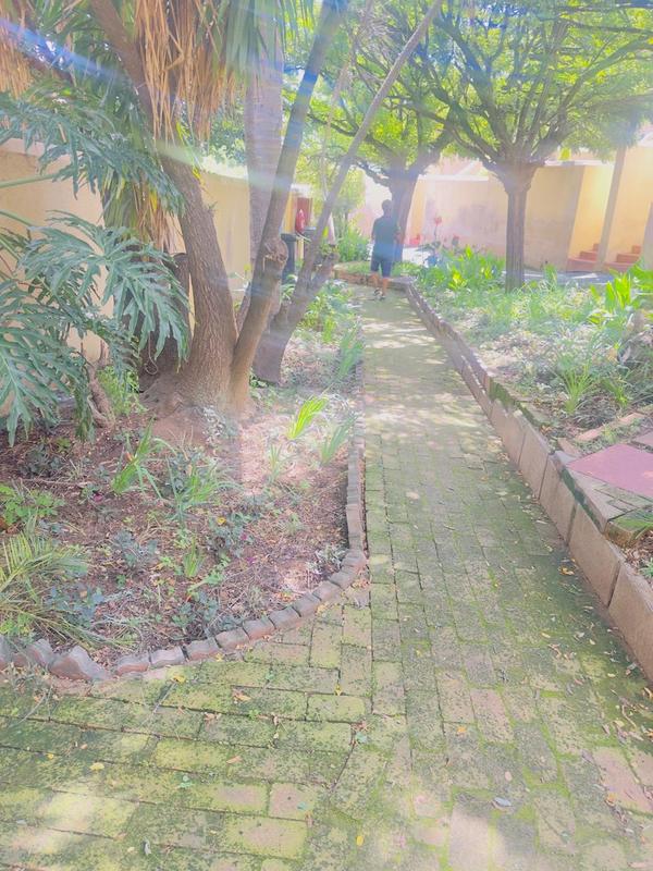 4 Bedroom Property for Sale in Wilro Park Gauteng