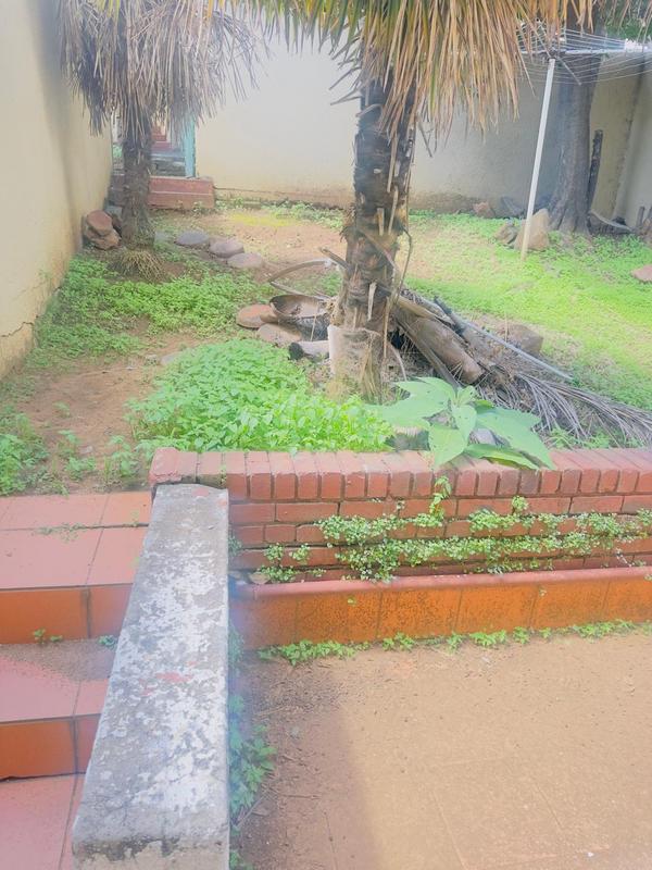 4 Bedroom Property for Sale in Wilro Park Gauteng