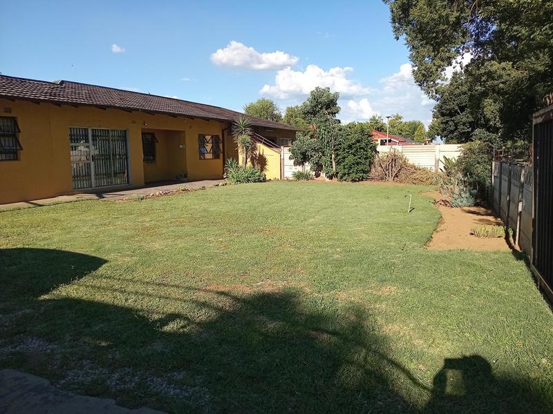 4 Bedroom Property for Sale in Vanderbijlpark CW 3 Gauteng