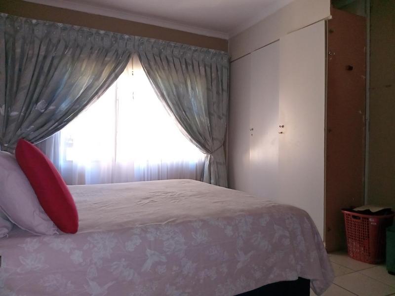 4 Bedroom Property for Sale in Vanderbijlpark CW 3 Gauteng