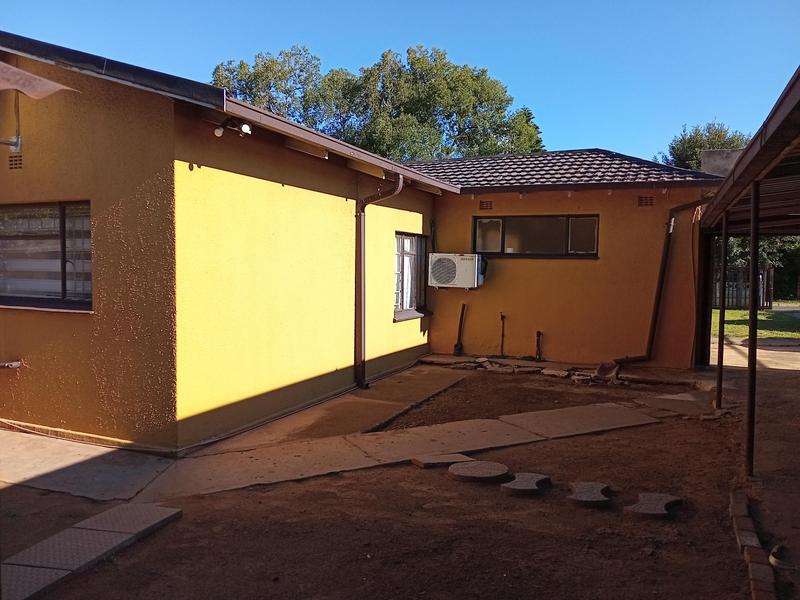 4 Bedroom Property for Sale in Vanderbijlpark CW 3 Gauteng