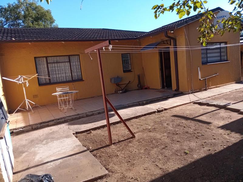 4 Bedroom Property for Sale in Vanderbijlpark CW 3 Gauteng