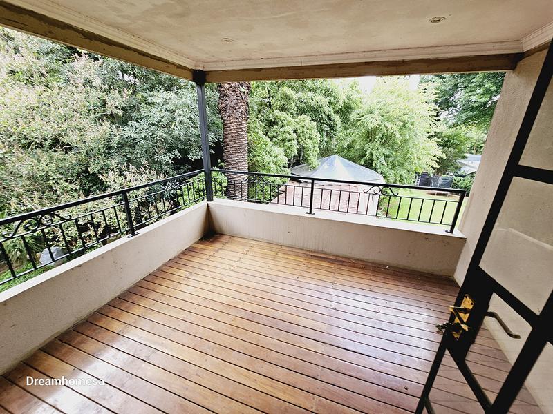 To Let 5 Bedroom Property for Rent in Houghton Estate Gauteng