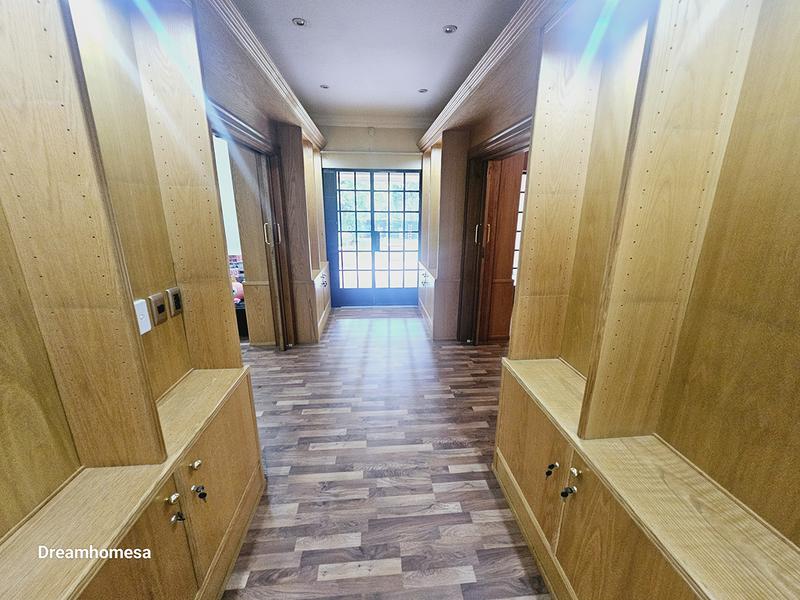 To Let 5 Bedroom Property for Rent in Houghton Estate Gauteng