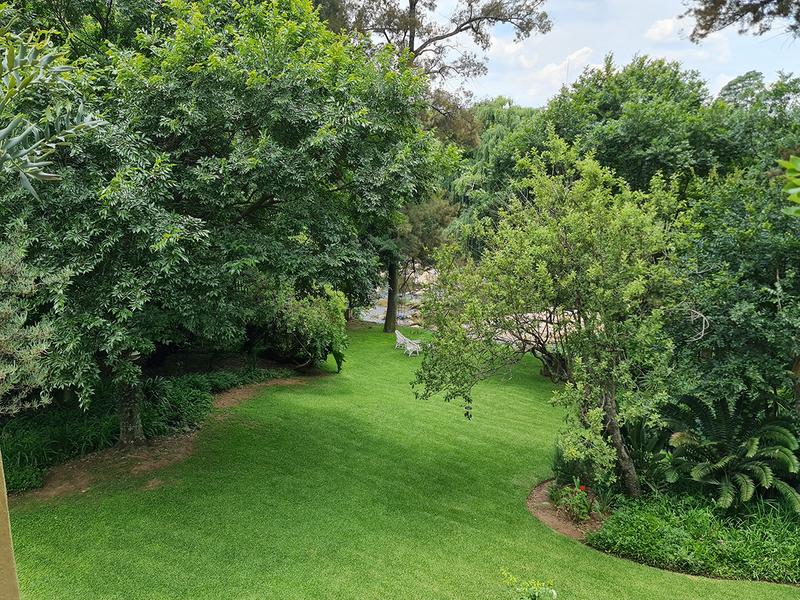 To Let 5 Bedroom Property for Rent in Edenburg Gauteng