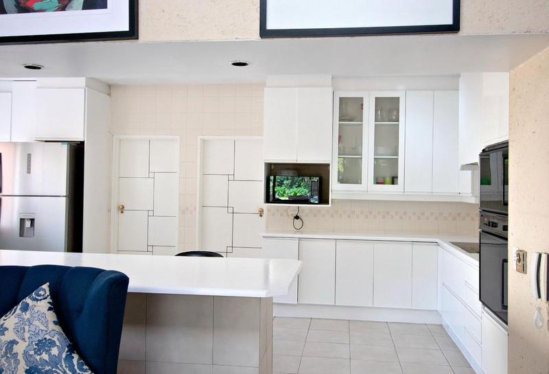 To Let 5 Bedroom Property for Rent in Hurlingham Gauteng