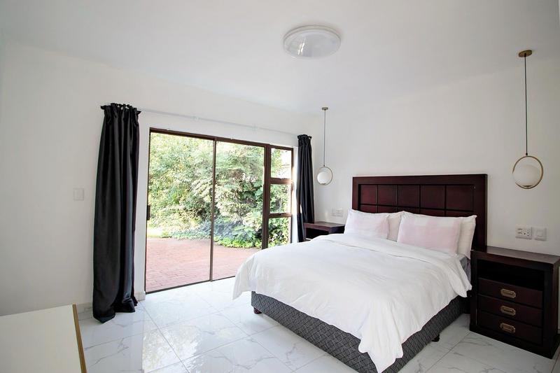 To Let 5 Bedroom Property for Rent in Hurlingham Gauteng