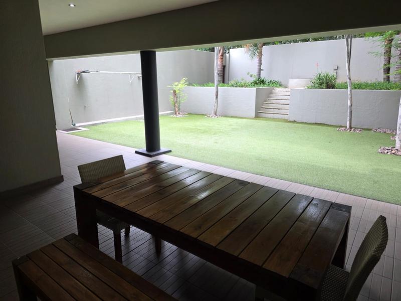 To Let 2 Bedroom Property for Rent in Strathavon Gauteng