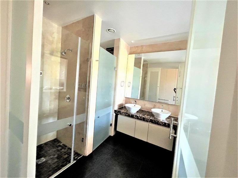 To Let 2 Bedroom Property for Rent in Sandton Central Gauteng