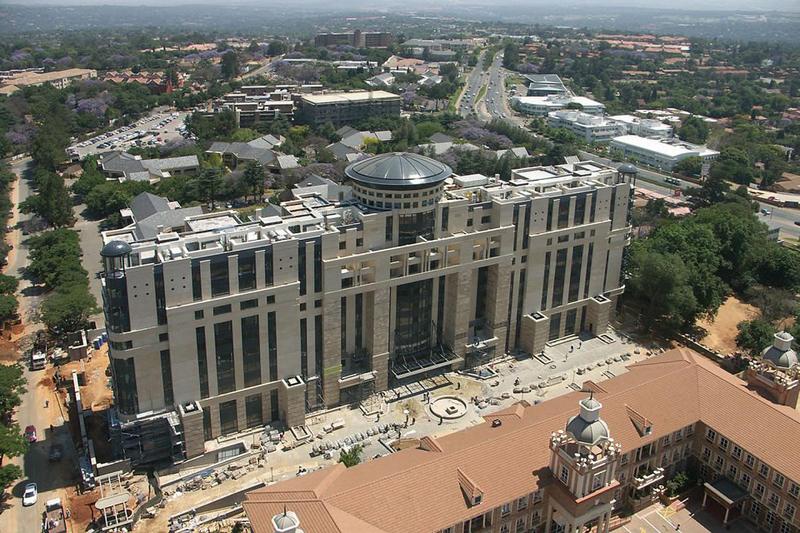 To Let 2 Bedroom Property for Rent in Sandton Central Gauteng