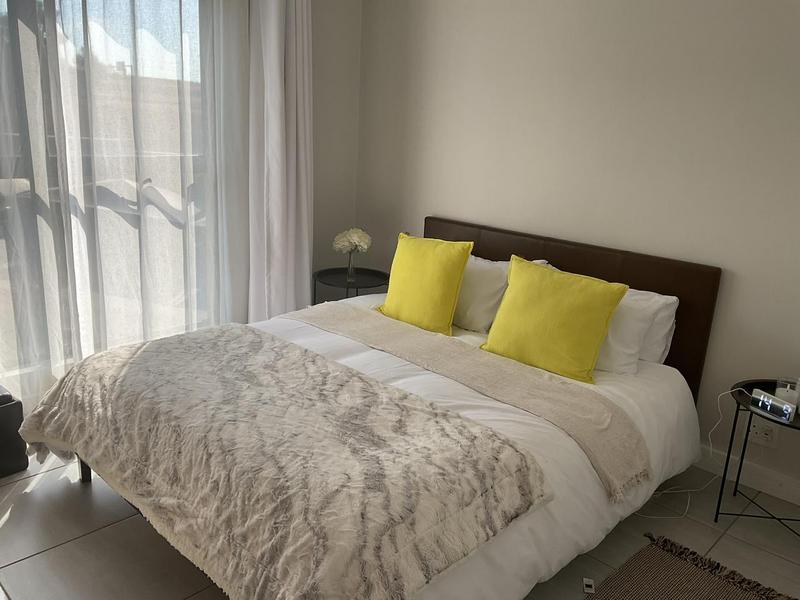 To Let 2 Bedroom Property for Rent in Waterfall Gauteng