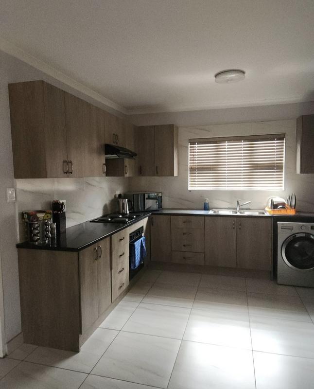 To Let 3 Bedroom Property for Rent in Robertsham Gauteng