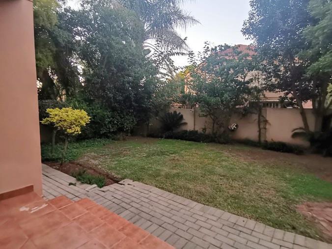 To Let 3 Bedroom Property for Rent in Eldoraigne Gauteng