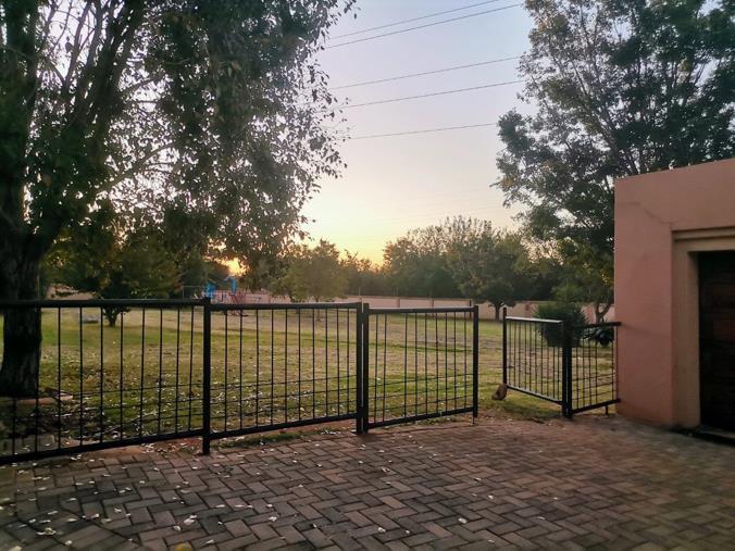 To Let 3 Bedroom Property for Rent in Eldoraigne Gauteng