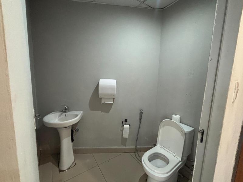 To Let Commercial Property for Rent in Eldoraigne Gauteng