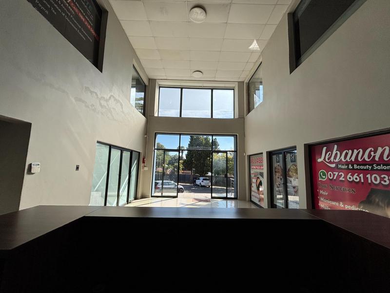 To Let Commercial Property for Rent in Eldoraigne Gauteng