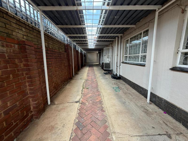 To Let 3 Bedroom Property for Rent in Laudium Gauteng