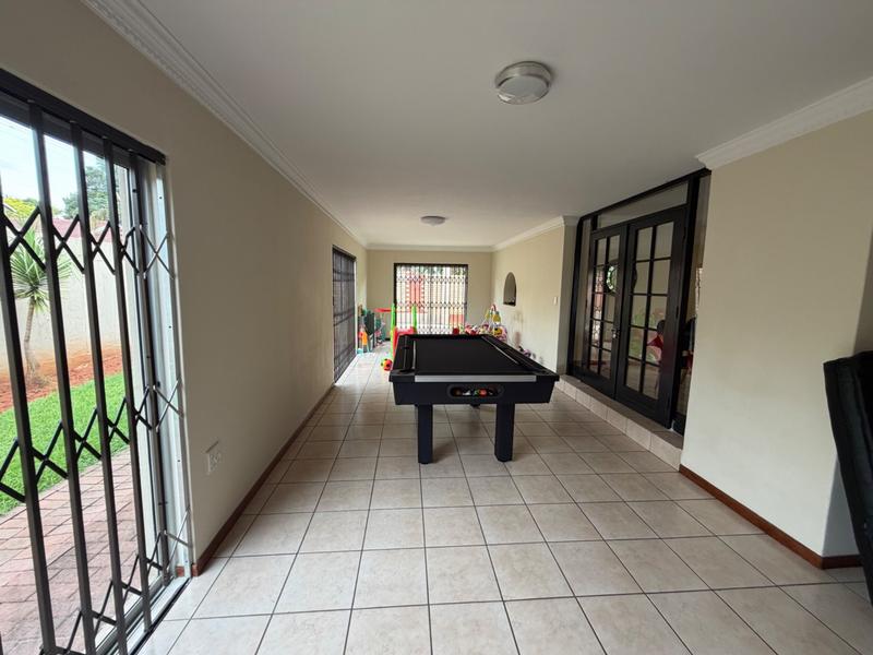 3 Bedroom Property for Sale in Eldoraigne Gauteng