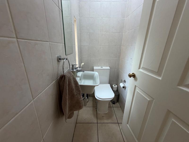 3 Bedroom Property for Sale in Eldoraigne Gauteng