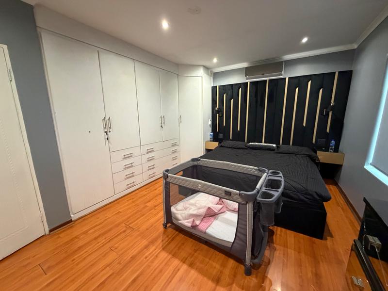 3 Bedroom Property for Sale in Eldoraigne Gauteng