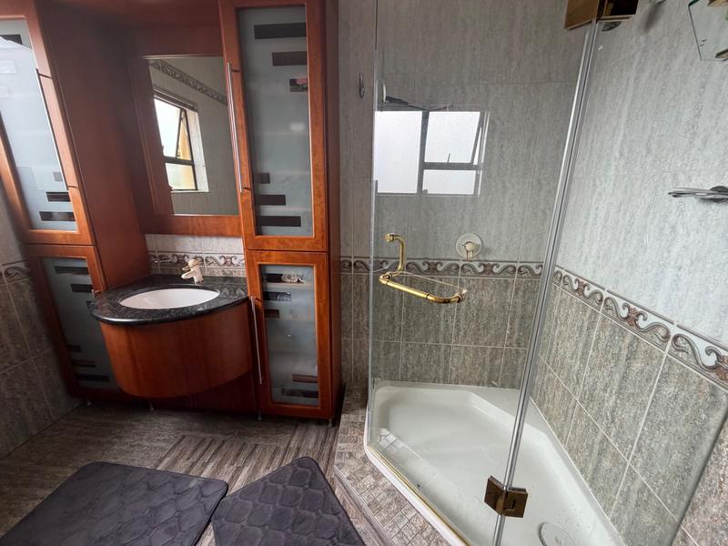 4 Bedroom Property for Sale in Erasmia Gauteng