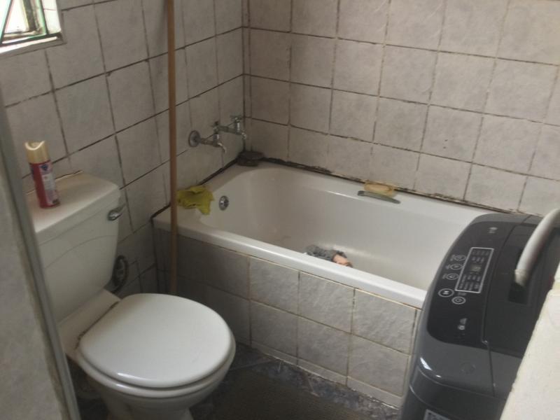 2 Bedroom Property for Sale in Bramley View Gauteng